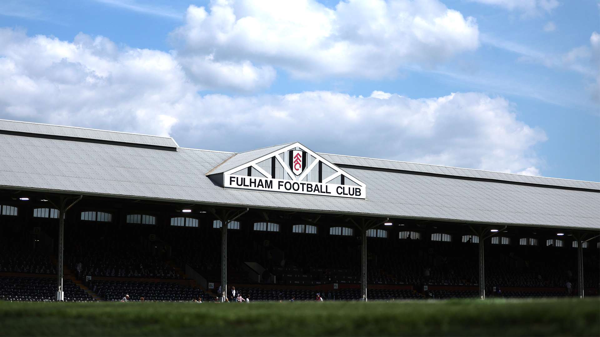 在多场比赛 在多场比赛